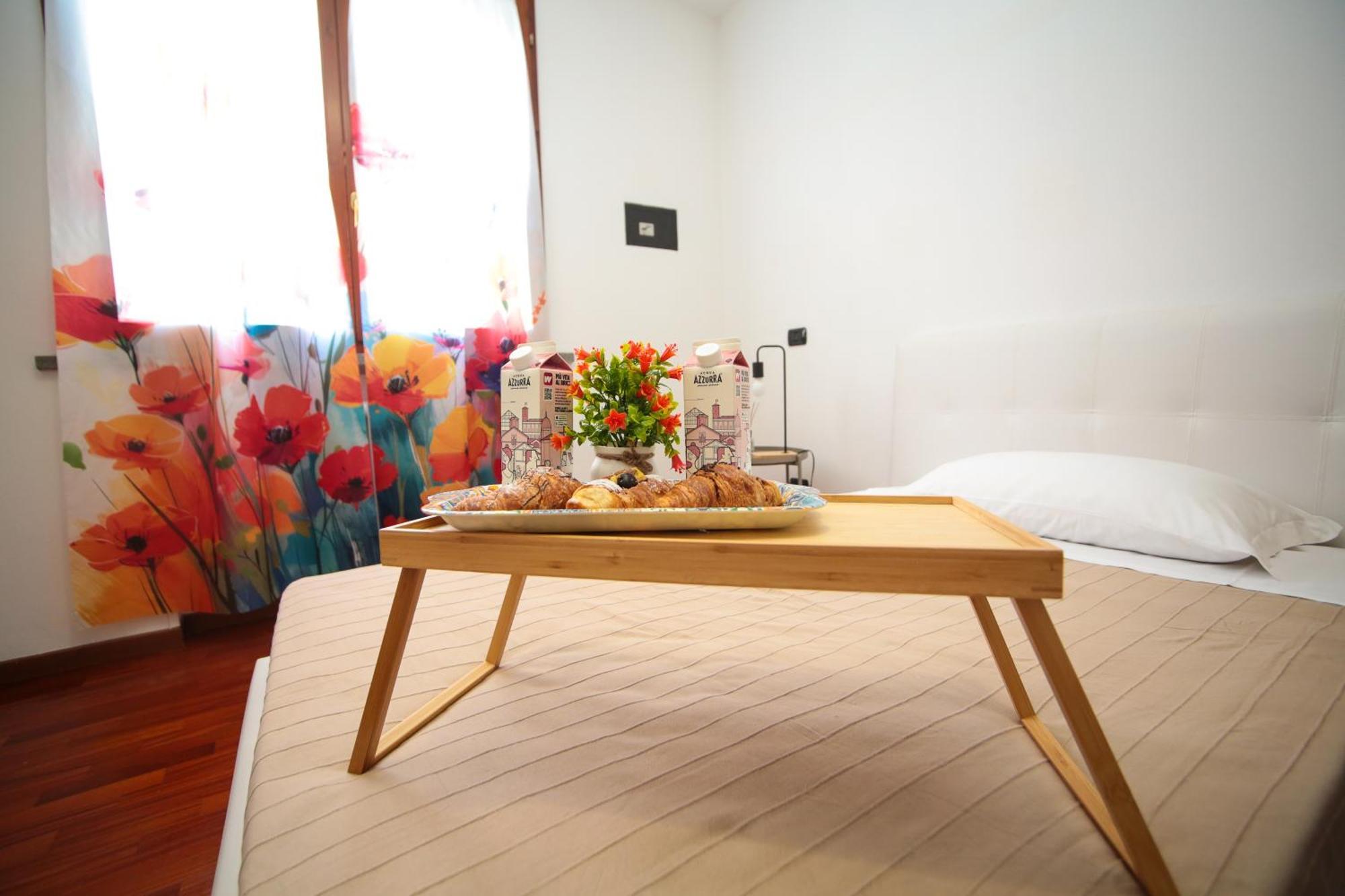 Guest House Onde Chiare Reggio Emilia Exterior photo